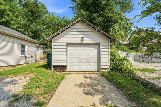 1720 S State Street, Lockport, IL 60441