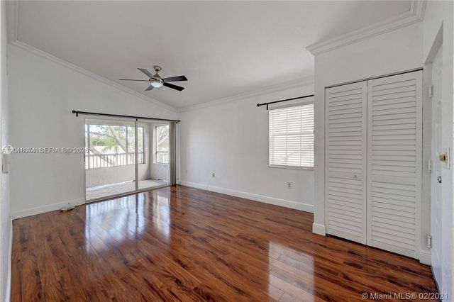 2850 N Oakland Forest Dr 202, Oakland Park, FL 33309