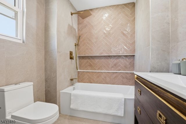 1439 Compton Ter, Hillside Twp., NJ 07205