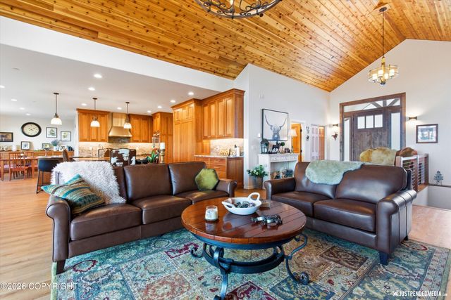 7990 Paine Road, Anchorage, AK 99516