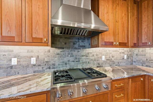 7990 Paine Road, Anchorage, AK 99516