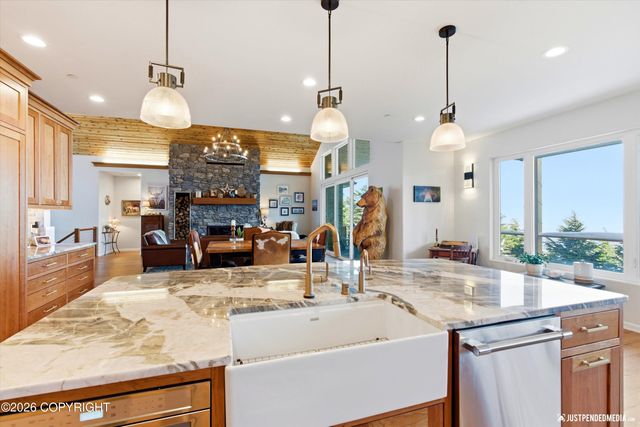 7990 Paine Road, Anchorage, AK 99516