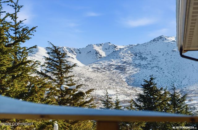 7990 Paine Road, Anchorage, AK 99516