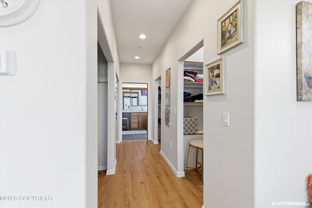 7990 Paine Road, Anchorage, AK 99516