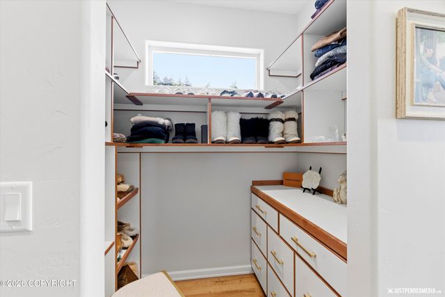 7990 Paine Road, Anchorage, AK 99516