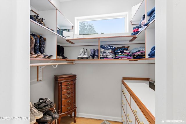 7990 Paine Road, Anchorage, AK 99516