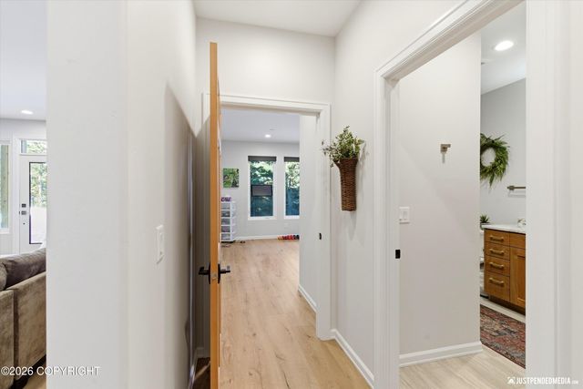 7990 Paine Road, Anchorage, AK 99516