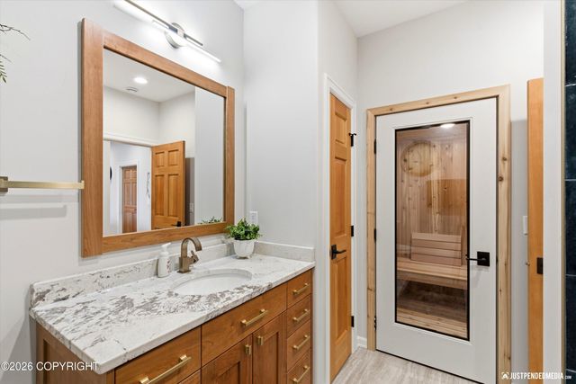 7990 Paine Road, Anchorage, AK 99516