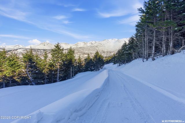 7990 Paine Road, Anchorage, AK 99516