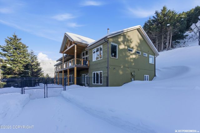 7990 Paine Road, Anchorage, AK 99516