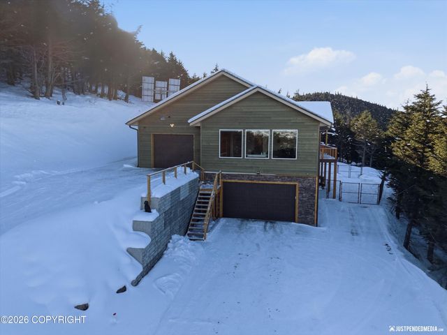 7990 Paine Road, Anchorage, AK 99516