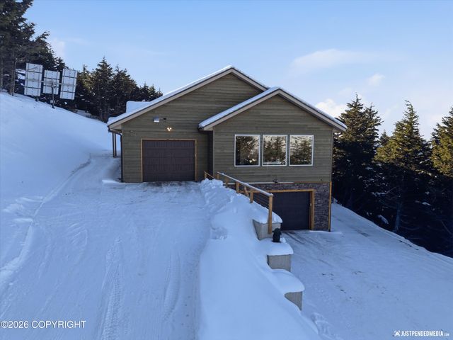 7990 Paine Road, Anchorage, AK 99516