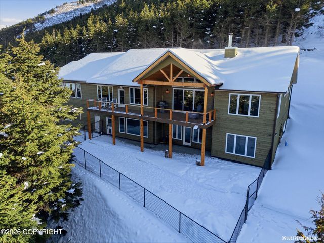 7990 Paine Road, Anchorage, AK 99516