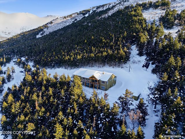 7990 Paine Road, Anchorage, AK 99516