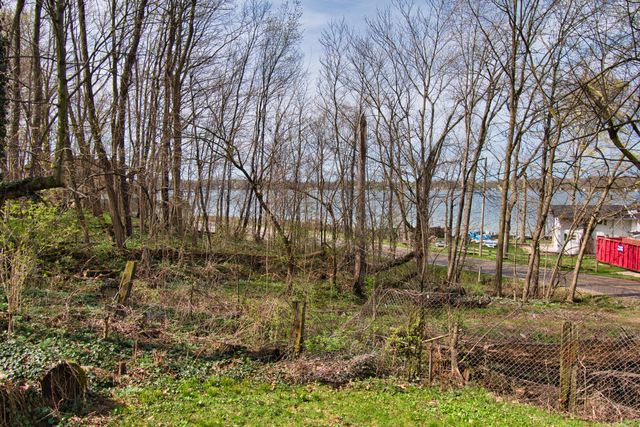 54879 Indian Lake, Dowagiac, MI 49047