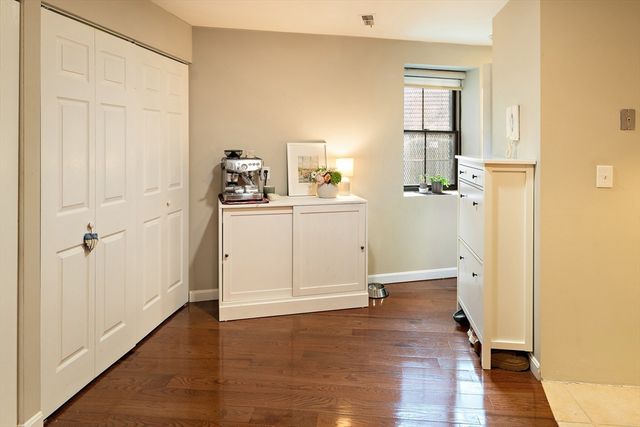 356-358 Main St 12, Boston, MA 02129