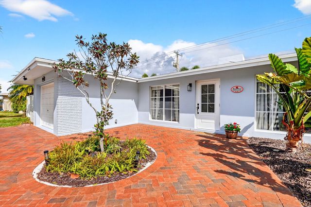 2842 SW 4th Street, Boynton Beach, FL 33435