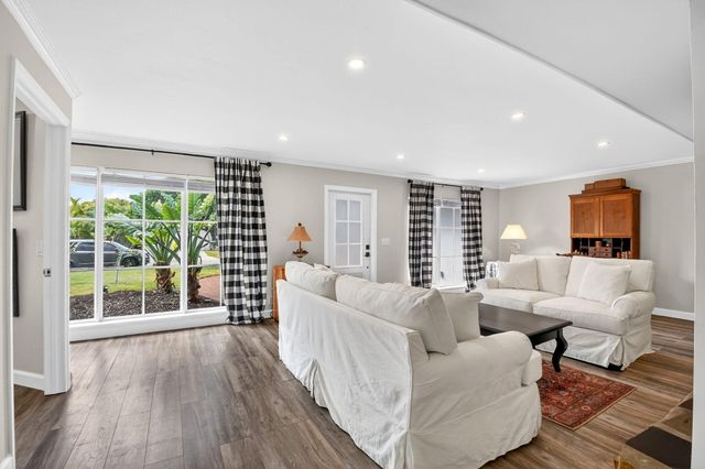 2842 SW 4th Street, Boynton Beach, FL 33435