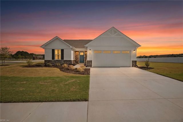 101 Tuscorora LN, Moyock, NC 27958