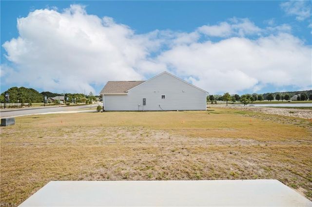 101 Tuscorora LN, Moyock, NC 27958