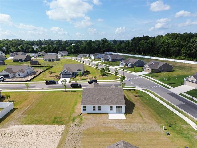 101 Tuscorora LN, Moyock, NC 27958