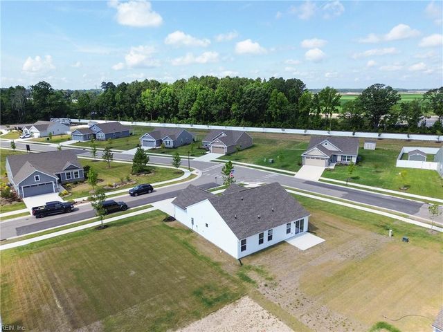 101 Tuscorora LN, Moyock, NC 27958