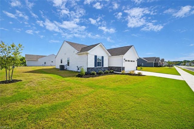 101 Tuscorora LN, Moyock, NC 27958