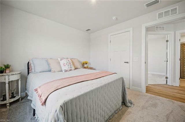 101 Tuscorora LN, Moyock, NC 27958