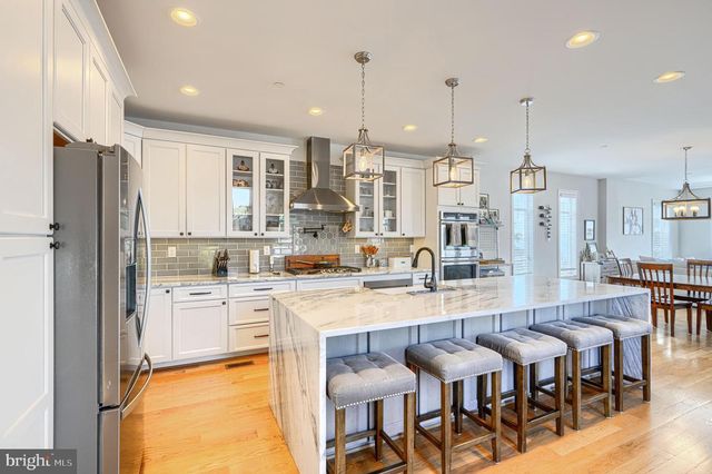 9128 TODD AVE, Fort Howard, MD 21052