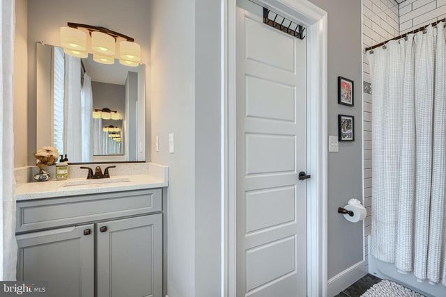 9128 TODD AVE, Fort Howard, MD 21052
