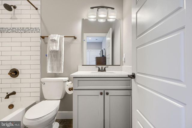 9128 TODD AVE, Fort Howard, MD 21052