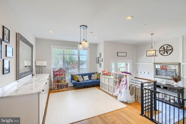 9128 TODD AVE, Fort Howard, MD 21052