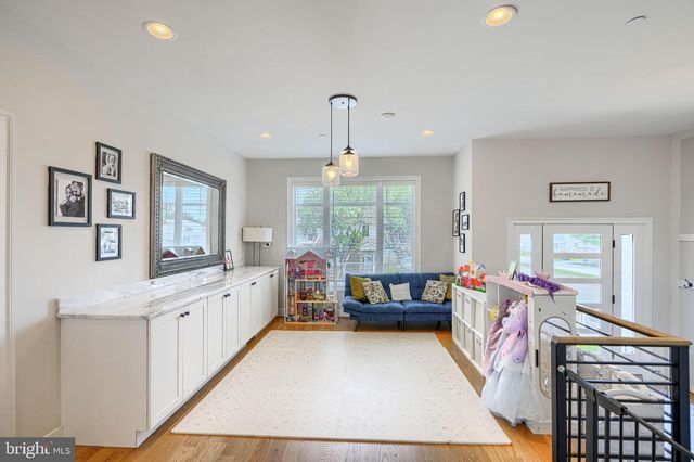 9128 TODD AVE, Fort Howard, MD 21052