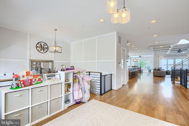 9128 TODD AVE, Fort Howard, MD 21052