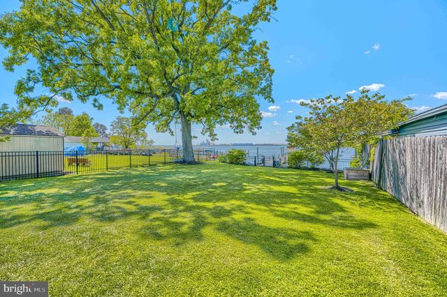 9128 TODD AVE, Fort Howard, MD 21052