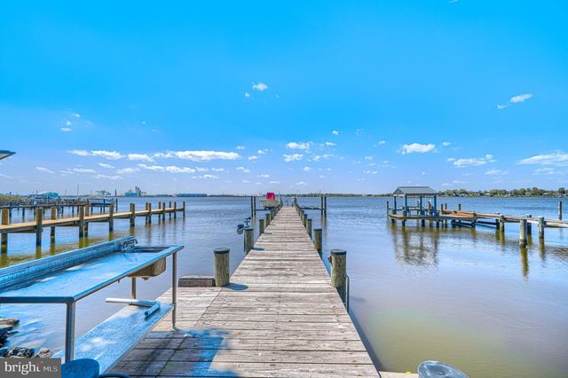 9128 TODD AVE, Fort Howard, MD 21052