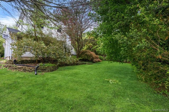 149 Princeton Street, Roslyn Heights, NY 11577