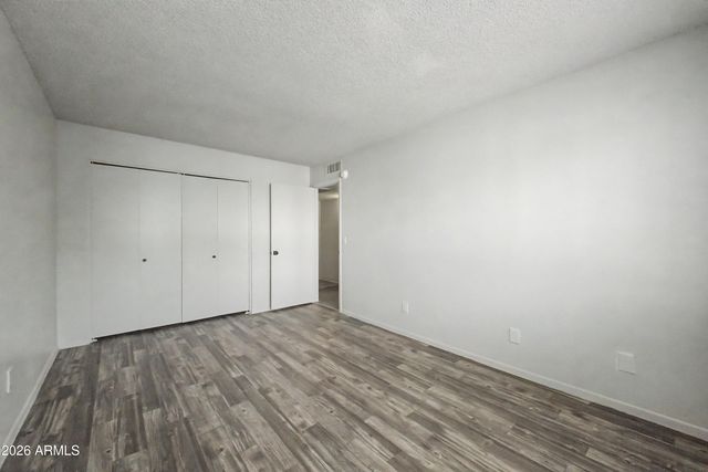 5838 N 48TH Avenue, Glendale, AZ 85301