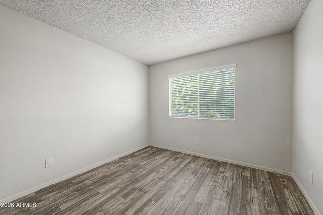 5838 N 48TH Avenue, Glendale, AZ 85301