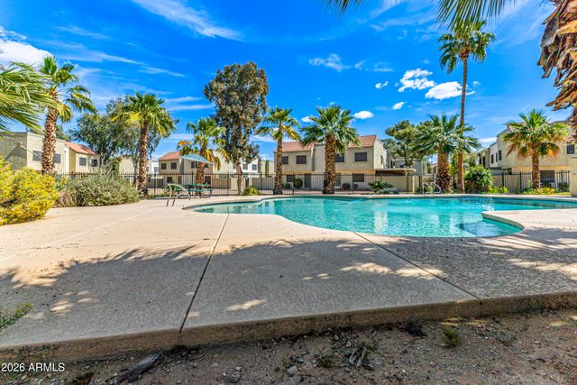 5838 N 48TH Avenue, Glendale, AZ 85301