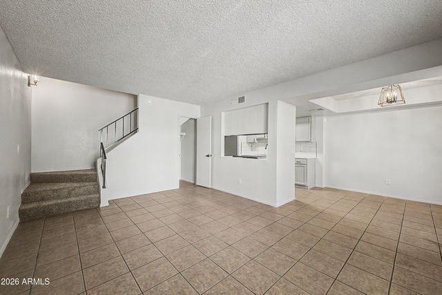 5838 N 48TH Avenue, Glendale, AZ 85301