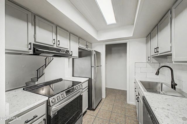 5838 N 48TH Avenue, Glendale, AZ 85301