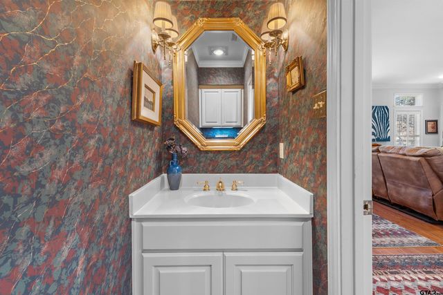 406 Brighton Court, Tyler, TX 75701