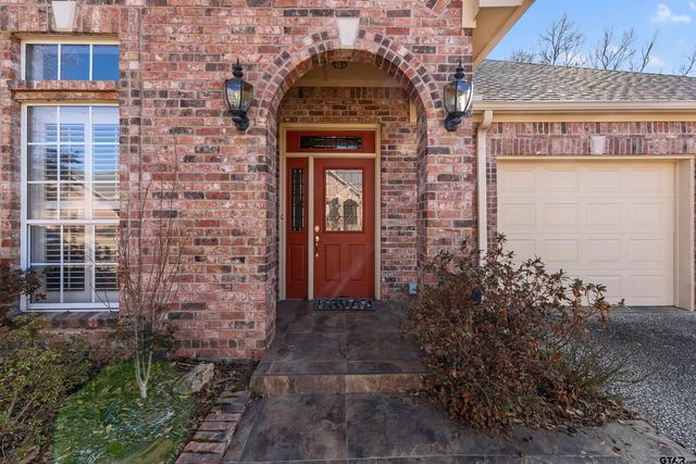 406 Brighton Court, Tyler, TX 75701