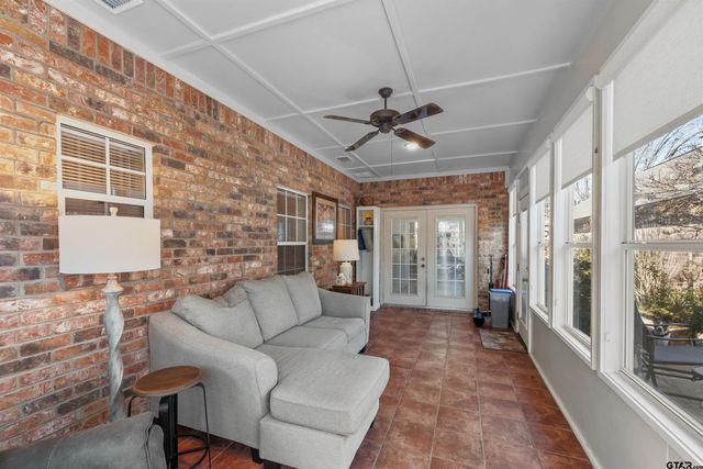 406 Brighton Court, Tyler, TX 75701