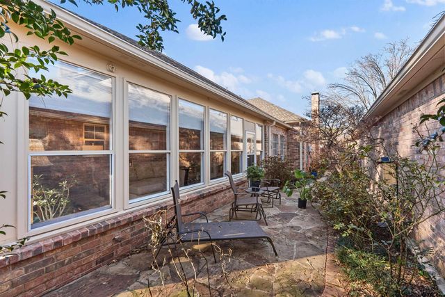 406 Brighton Court, Tyler, TX 75701