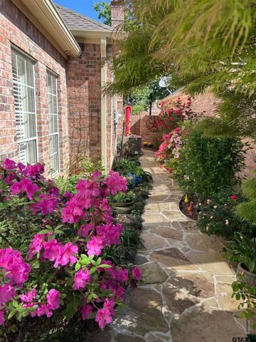 406 Brighton Court, Tyler, TX 75701