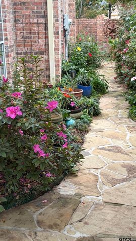 406 Brighton Court, Tyler, TX 75701