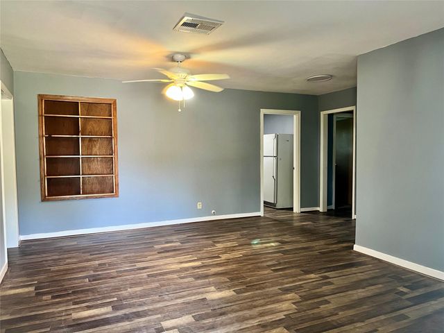 2922 Robinson Boulevard, Texas City, TX 77590