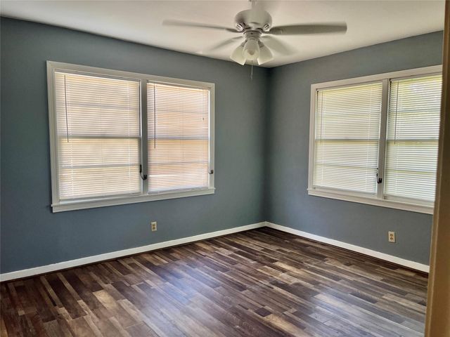 2922 Robinson Boulevard, Texas City, TX 77590